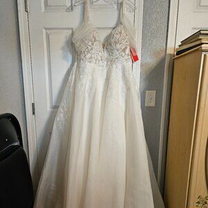 Wedding Dress (With Tags)